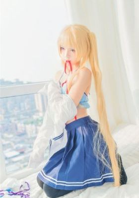 《九重紫》